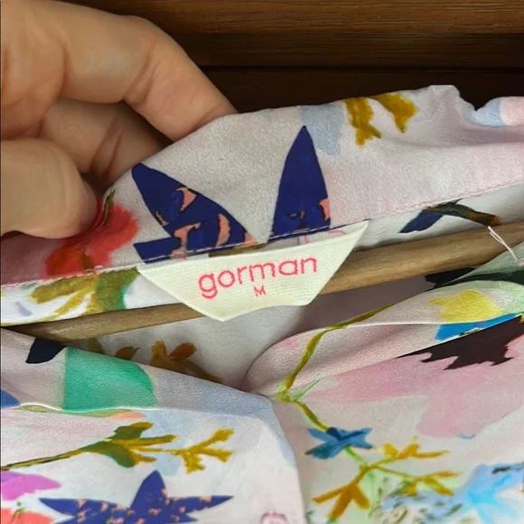 Floral Button-Up Blouse - Picture 2 of 13